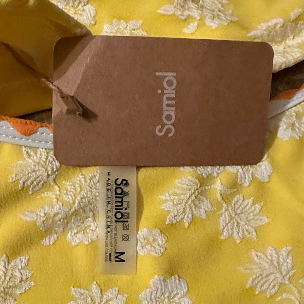 Sunny Floral Tankini Bikini Set - Picture 5 of 5